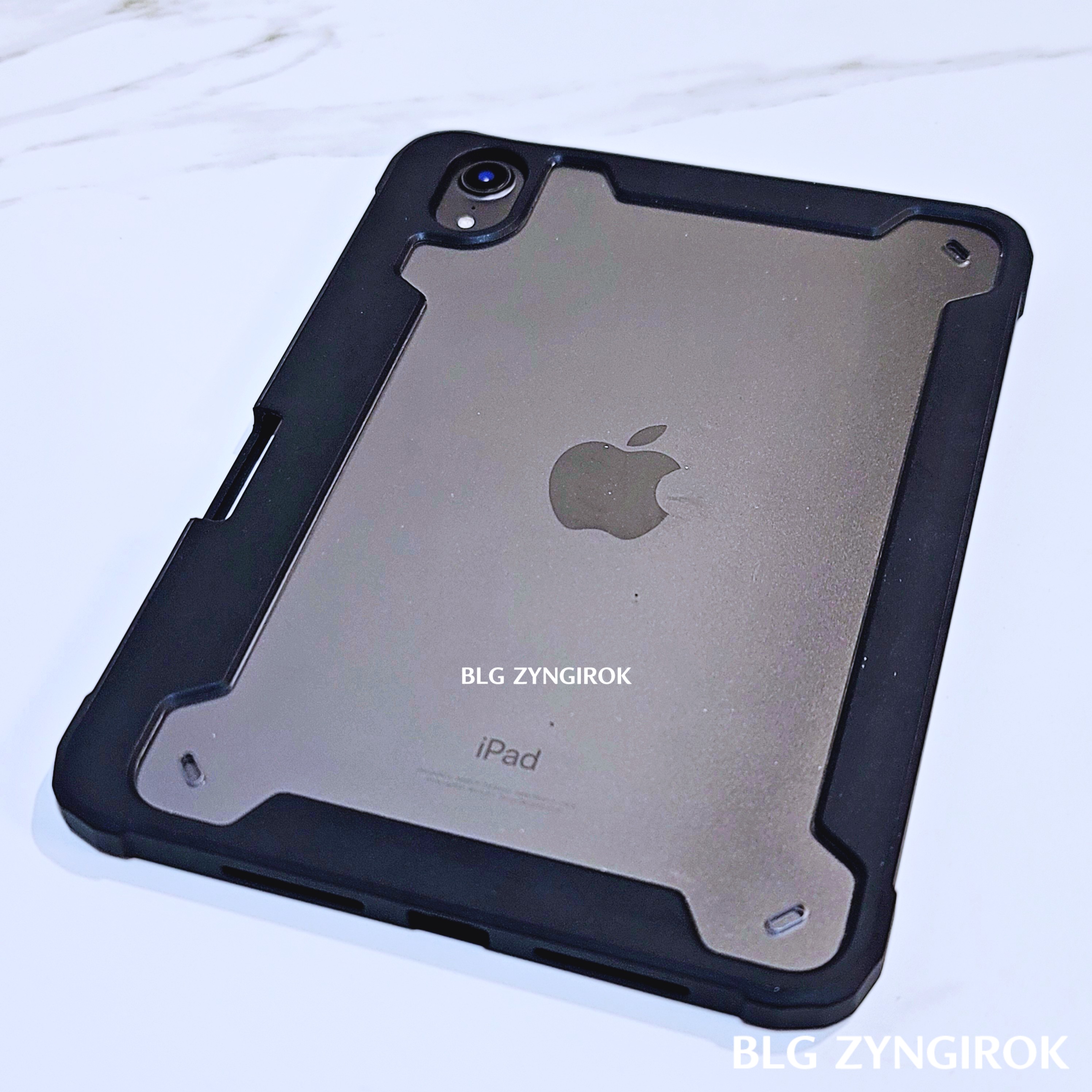 iRIng Slide 제거한 아이패드 케이스 모습이다.