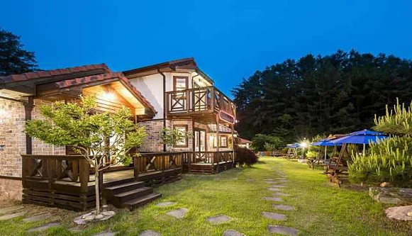 솔바람 펜션