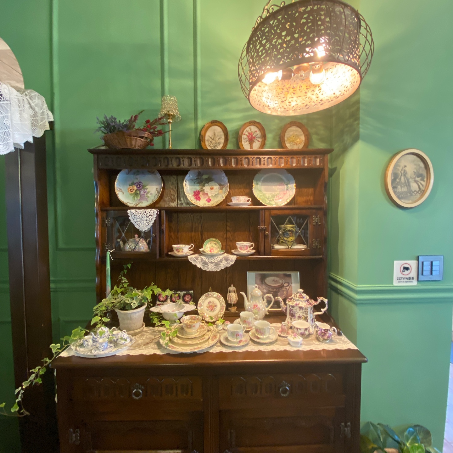 제주 삼성혈 도남 52번가 커피하우스 컵플레 케이크 런던크림커피 카페