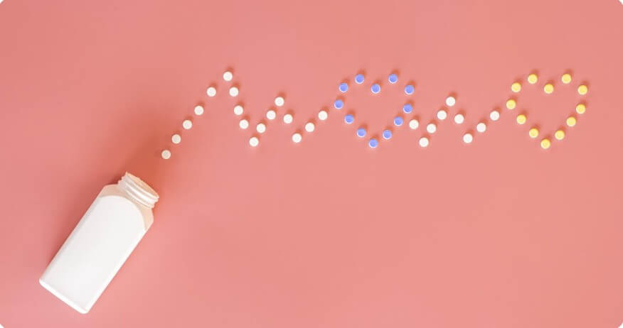 알약통과 알약들