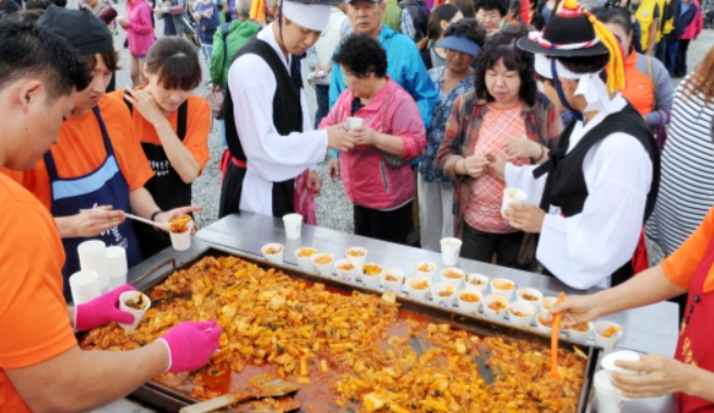 2024 춘천 막국수 닭갈비축제 일정 장소 대회 먹거리 주차