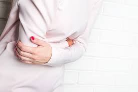 오른쪽 갈비뼈 아래 통증