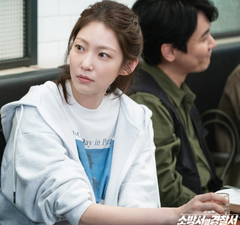 소방서 옆 경찰서