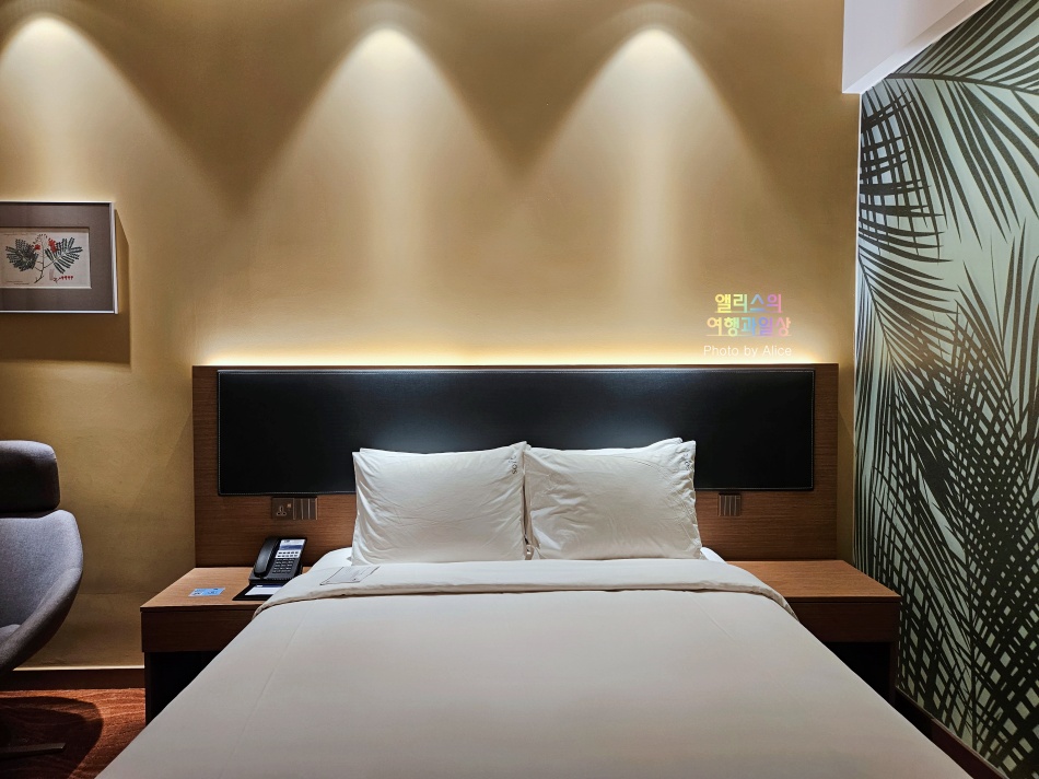 홀리데이 인 익스프레스 코타키나발루 시티 센터 스탠다드 룸 솔직후기