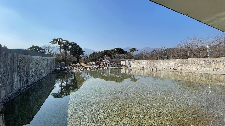 속초 바우지움 조각미술관 물의정원 전경3