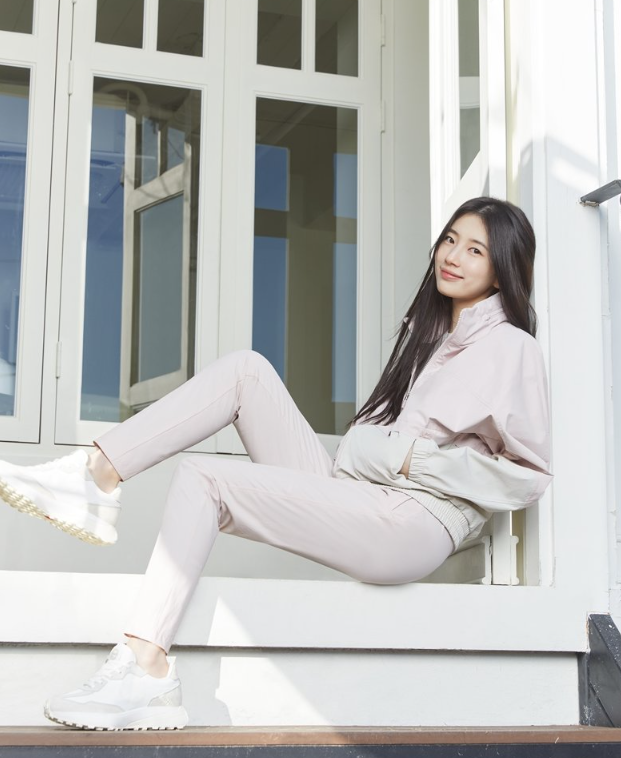 연예인 수지 착용 자켓 K2 플라이슈트 색상 및 사이즈