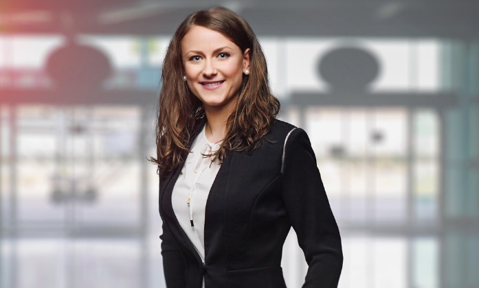 직장 다니는 여성