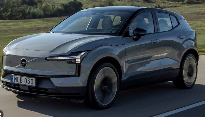 볼보 C40 중고차 가격 시세표 연비