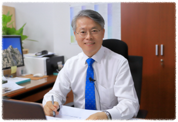 민형배 국회의원 프로필