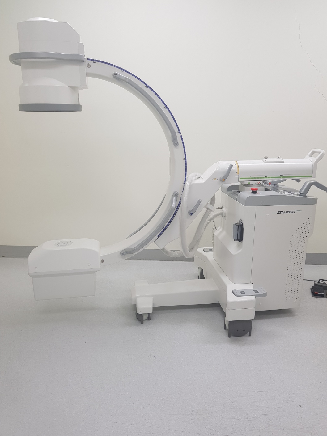 한국 제조 의료기기 (C-ARM)