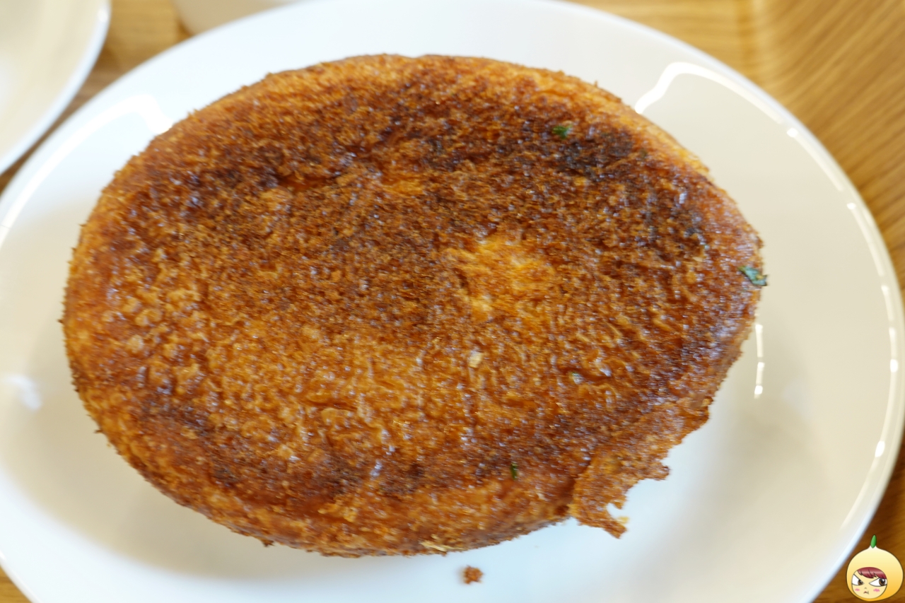 게살고로케 뒷면