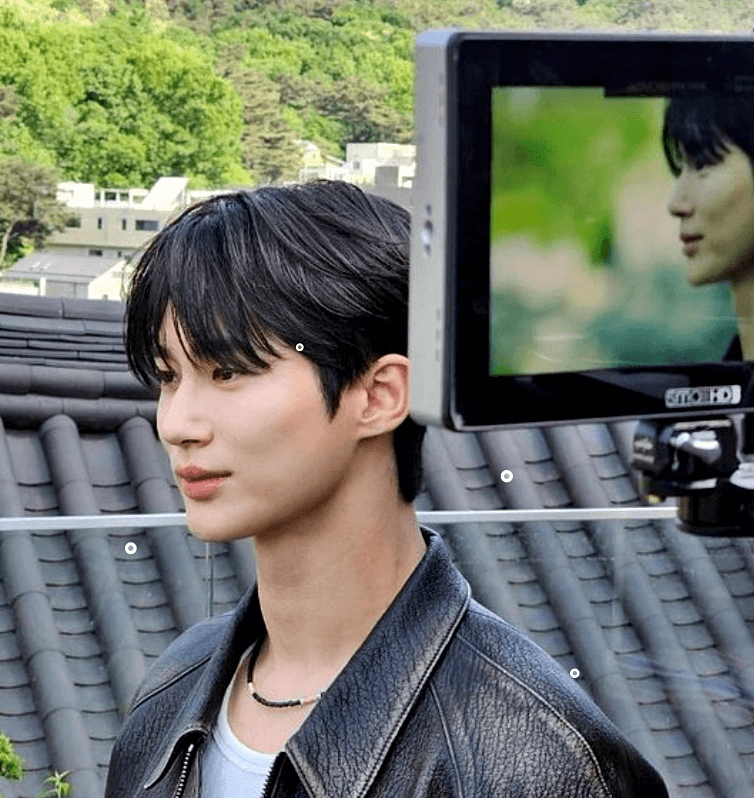변우석
