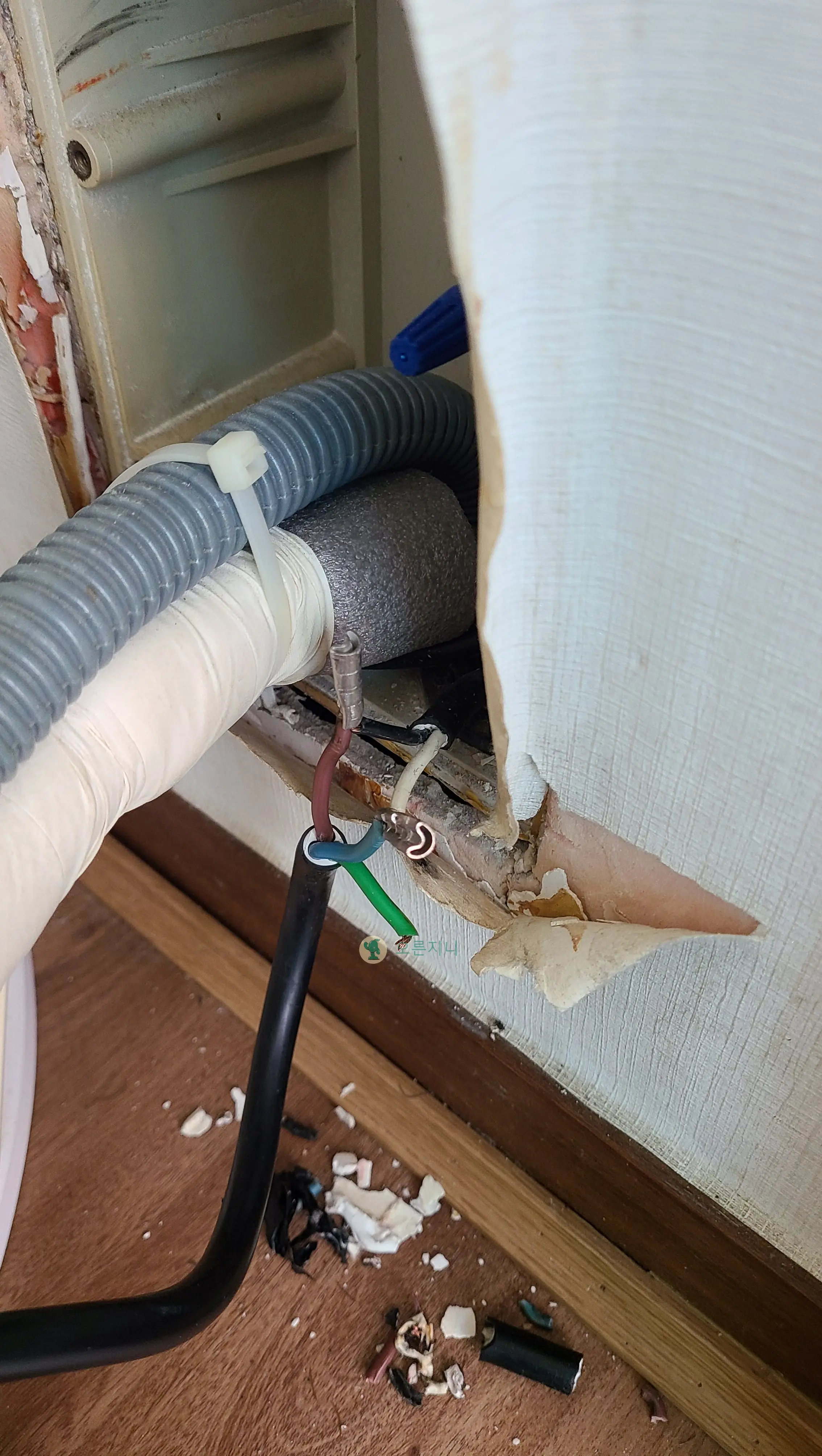 에어컨-전선압축튜브