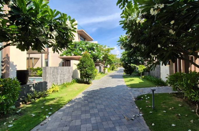 나트랑-윈덤가든-풀빌라