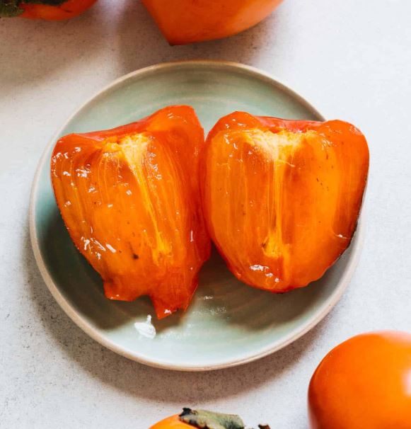 반으로-쪼갠-홍시