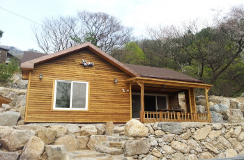 축령산 자연휴양림 숲속의 집 참새 6인실