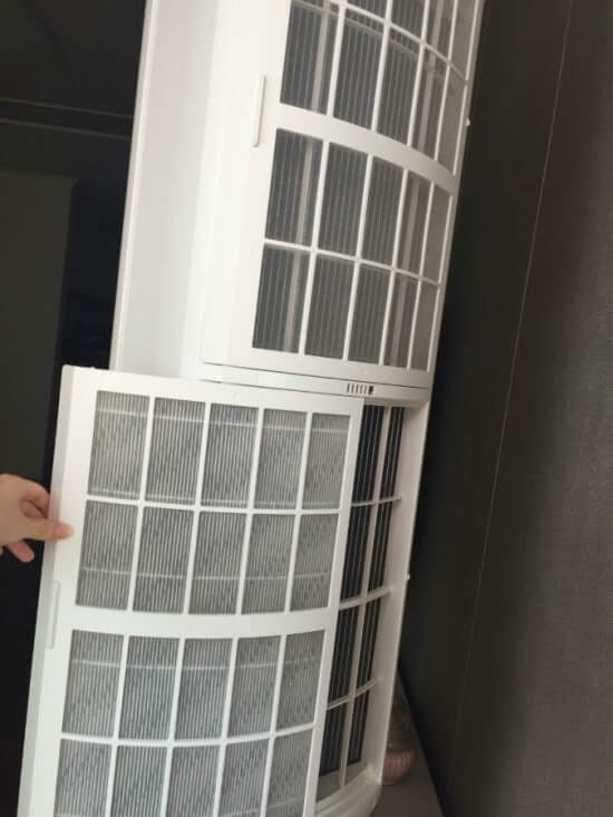 에어컨에 곰팡이 냄새 억제하며 오래 사용하는 방법