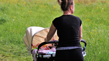 경력 단절의 함정: 출산 후 12년&amp;#44; 여성의 사라진 일자리를 찾아서 1