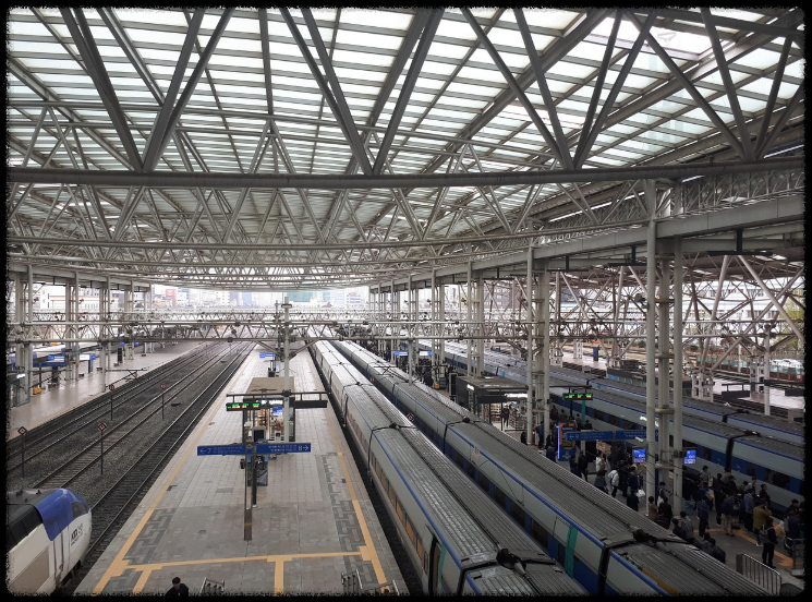 ktx 광명역 전경