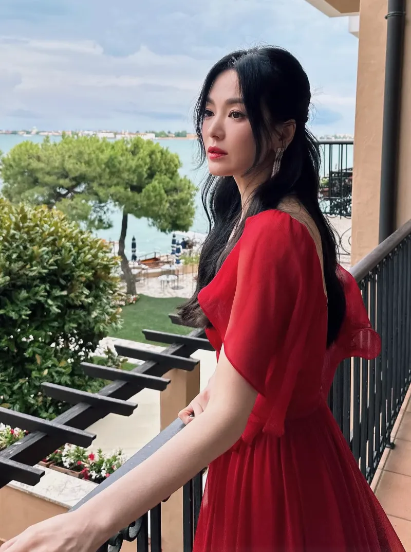 송혜교 쇼메&amp;#44; 송혜교 화보&amp;#44; 송혜교 보그&amp;#44; 송혜교 주얼리&amp;#44; 송혜교 목걸이&amp;#44; 쇼메&amp;#44; 쇼메 앰버서더&amp;#44; 쇼메 주얼리&amp;#44; 쇼메 목걸이&amp;#44; 비 마이 러브&amp;#44; 쇼메 비 마이 러브&amp;#44; 조세핀 컬렉션&amp;#44; 하이주얼리 브랜드&amp;#44; 프랑스 명품 주얼리&amp;#44; 쇼메 가격&amp;#44; 쇼메 예물&amp;#44; 명품 예물 추천&amp;#44; 쇼메 후기&amp;#44; 쇼메 실착&amp;#44; 셀럽 주얼리&amp;#44; 송혜교 착용&amp;#44; 쇼메 예약구매&amp;#44; 명품 주얼리 추천&amp;#44; 하이주얼리 착용컷&amp;#44; 비마이러브 실착&amp;#44; 쇼메 조세핀