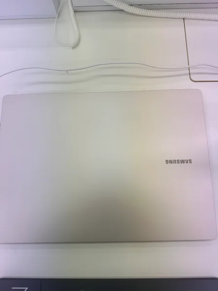 갤럭시북3-프로-베이지