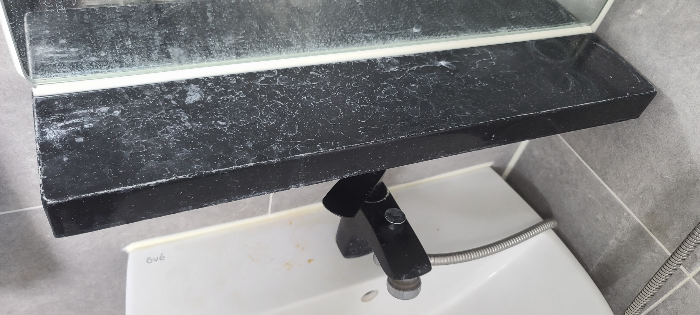 세면대 선반 물때 화장실 청소 유한락스 멀티액션 화장실청소용