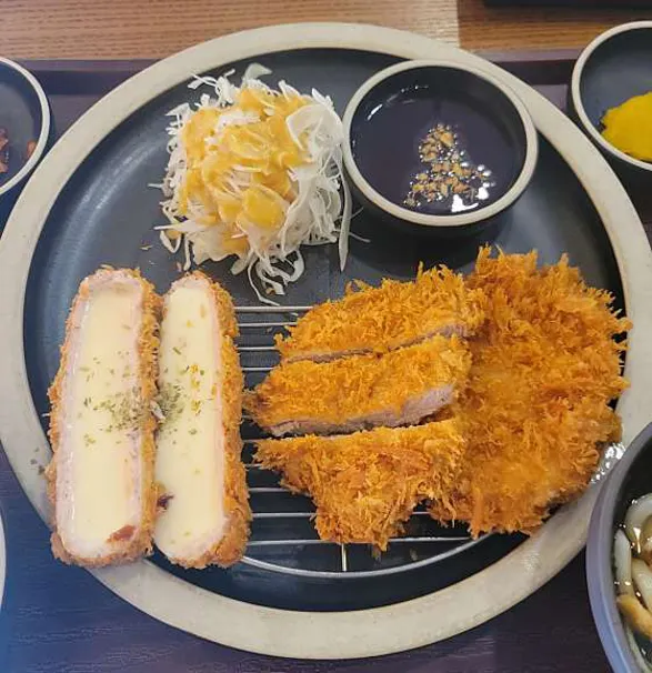단초밥돈까스