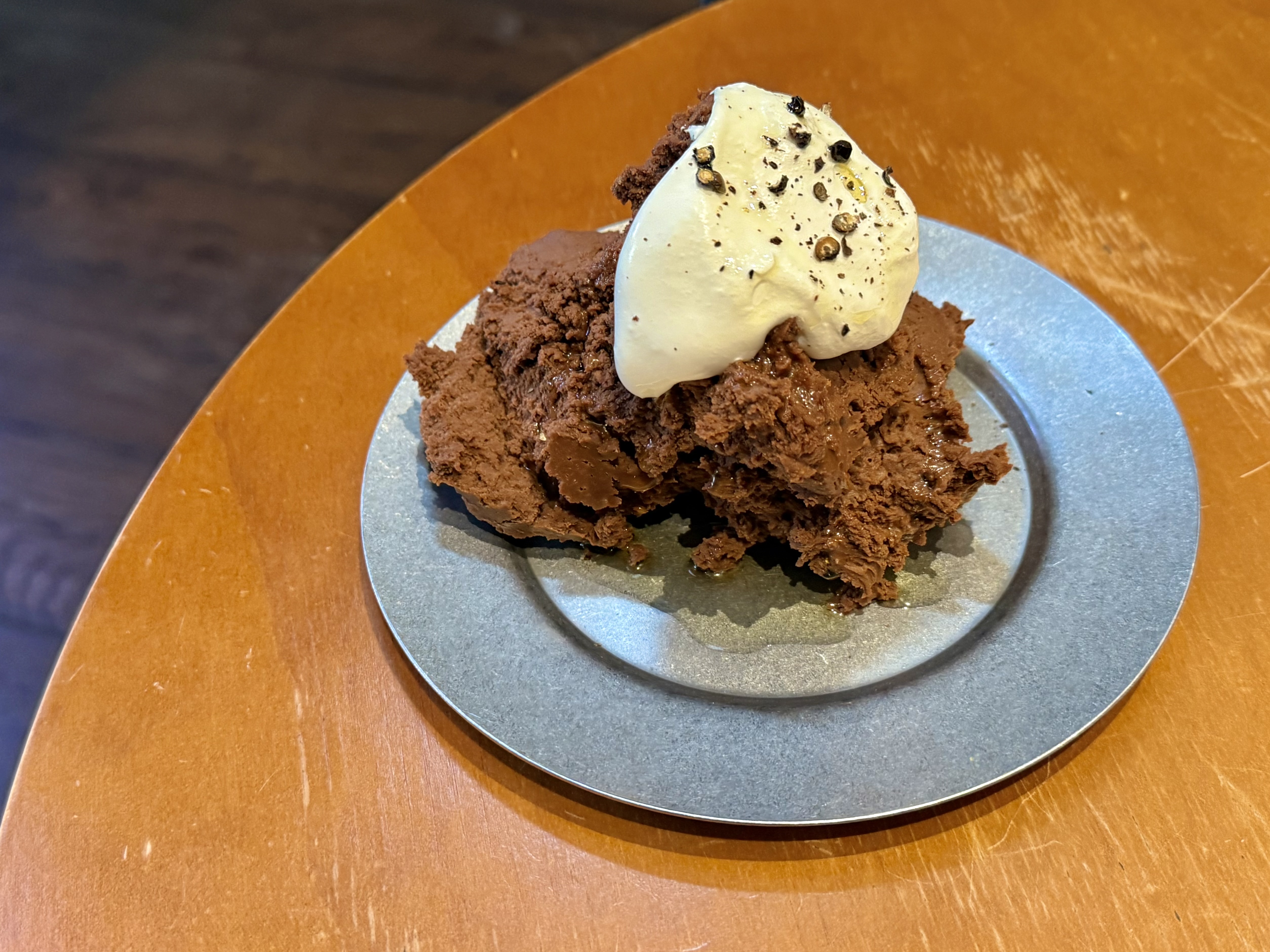 카페 흙의 디저트 흙 크럼블 이미지