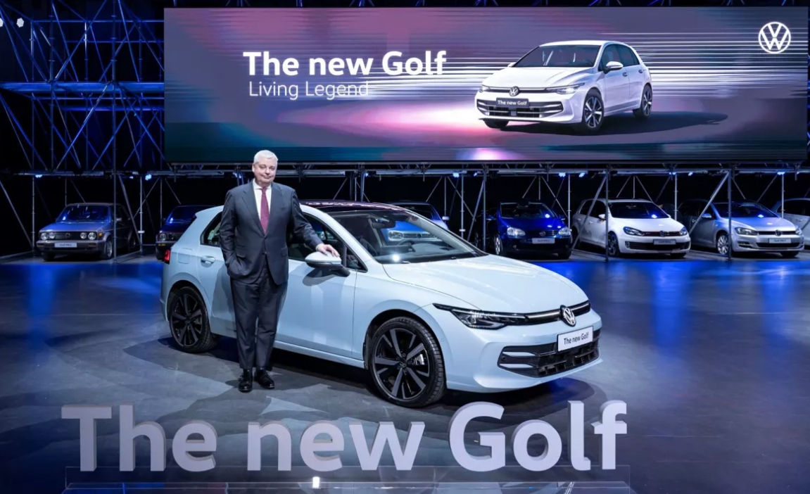 폭스바겐 -골프-(MK8.5)-독일-2025-신형-전면