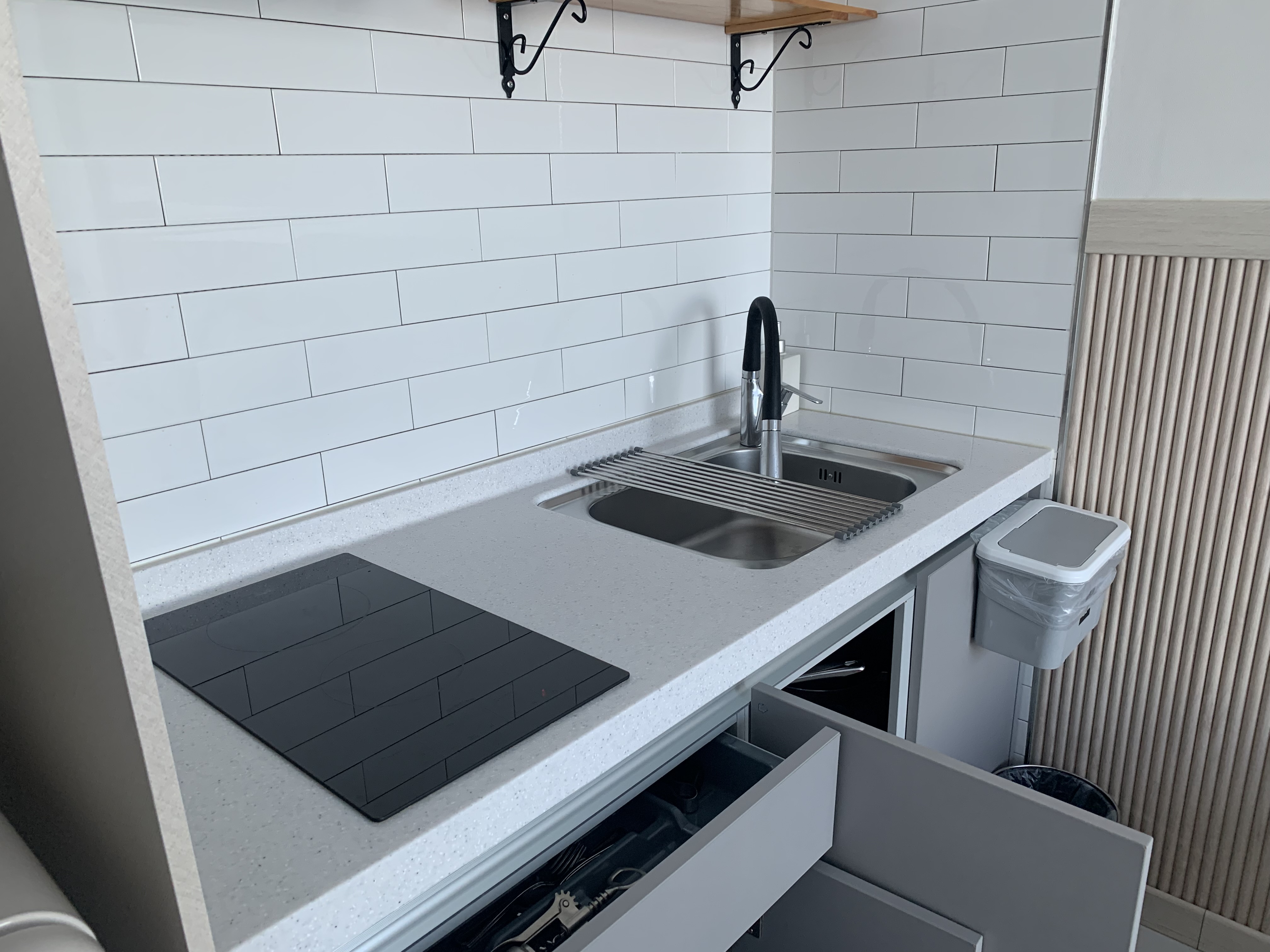 묵호 오션뷰 숙소 어달을담다 후기🌊 통창뷰에 청결까지 완벽한 펜션 추천!