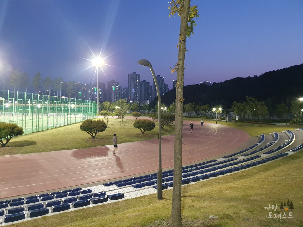 동탄여울공원 축구장
