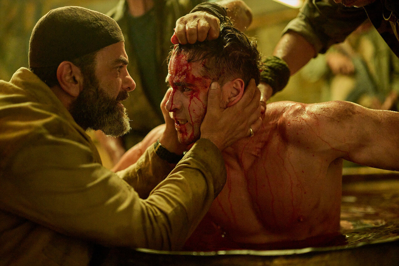 영화 랜드 오브 배드