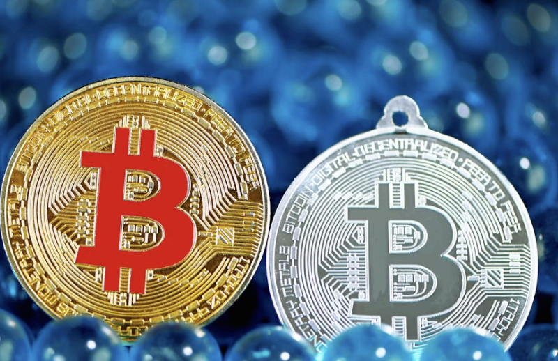 [비트코인이 내게 가르쳐준 것들 #14] 게임으로 돈을 번다는 말, 믿기 힘들었지만 &mdash; P2E 코인으로 처음 수익을 낸 날