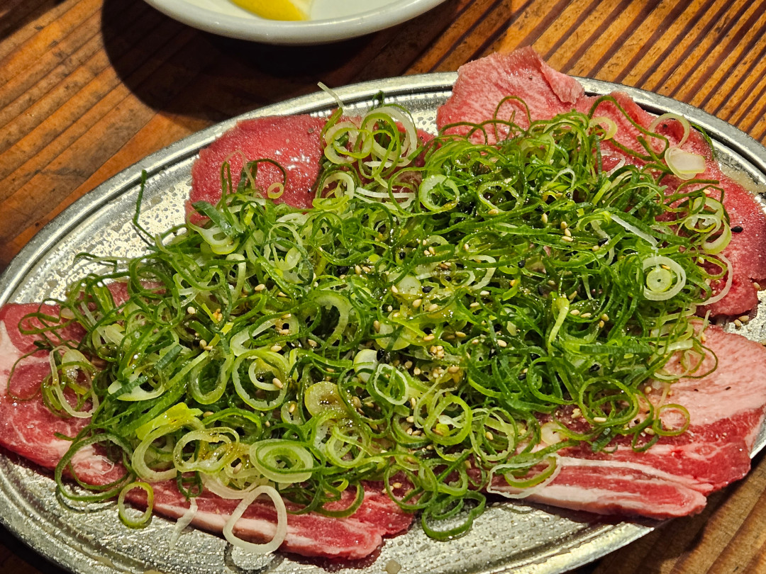 오사카 야키니쿠 돈돈 파말이 고기