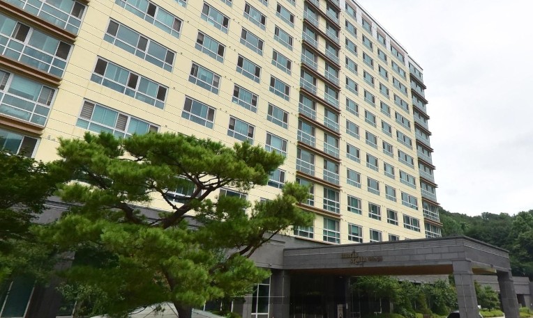 마리스텔라 실버타운, 노블레스 타워 실버타운, 더 클래식500 실버타운, 동해약천온천실버타운 추천 - 입소 입주 비용/가격(보증금, 생활비), 입소 입주 대상/자격