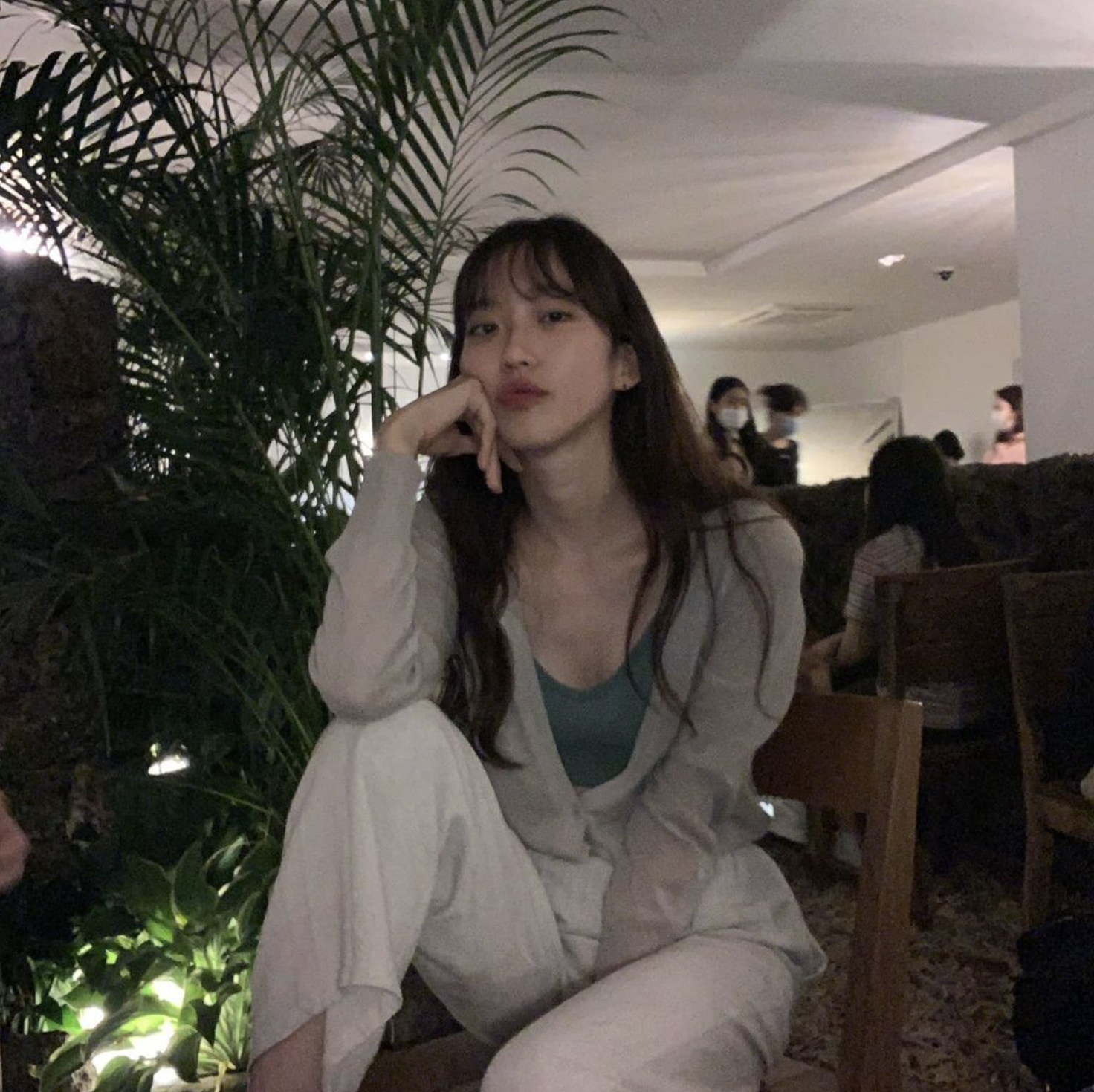 한지현 인스타 셀카