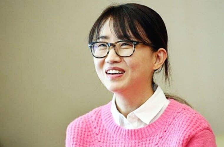 김은희-작가