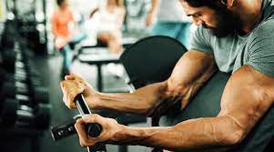 근육을 키우고 동시에 지방을 태우는 방법