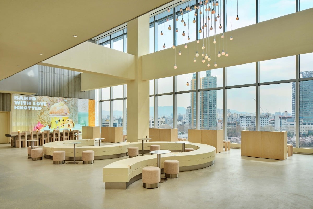 롯데백화점 노티드 매장.