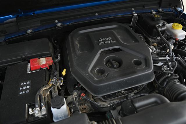 지프 랭글러 루비콘 파워탑