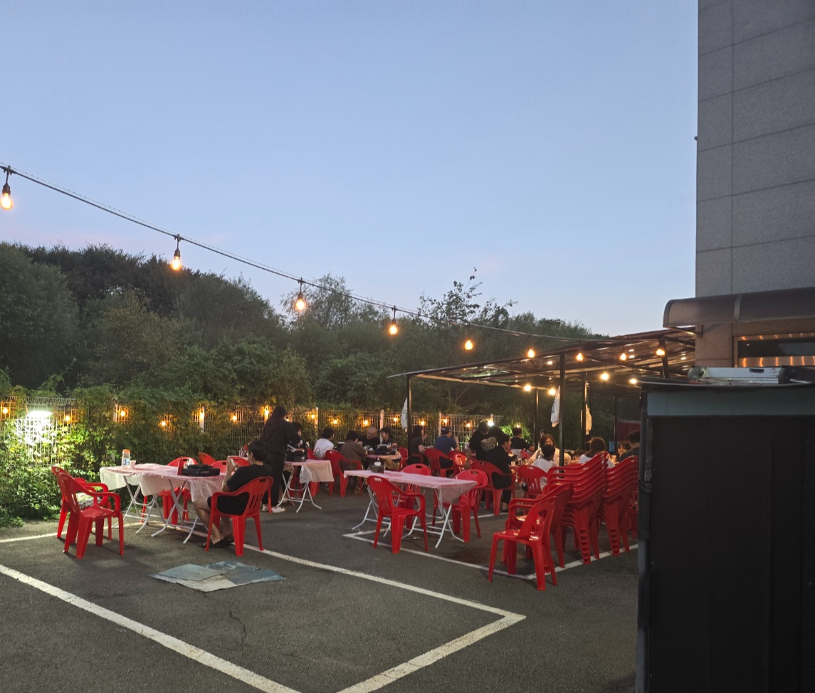 야장테이블