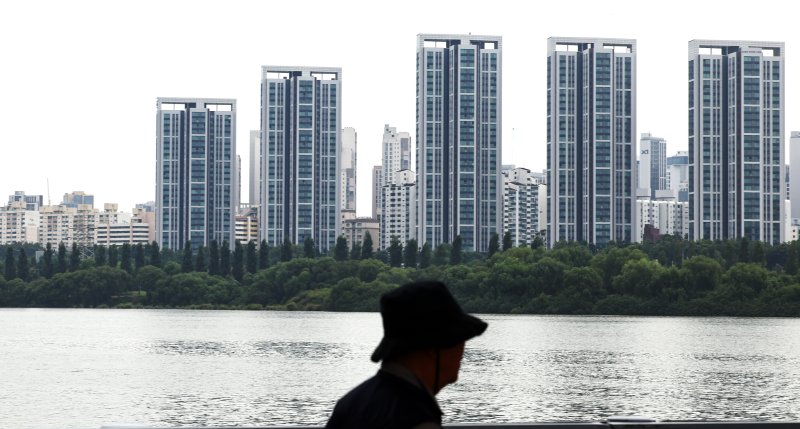 아파트 전경 사진