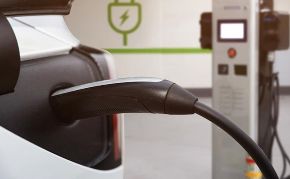 전기차 오너를 위한 아파트/빌라 완속 충전기 설치 조건 및 정부 보조금