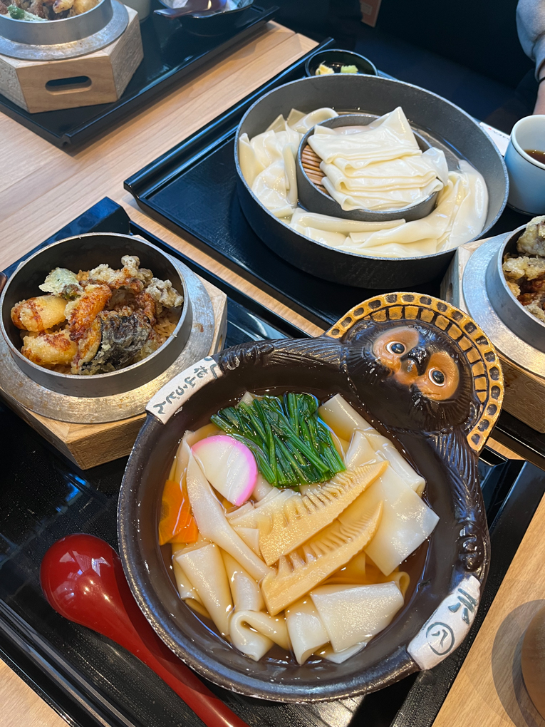 하나야마 납작우동