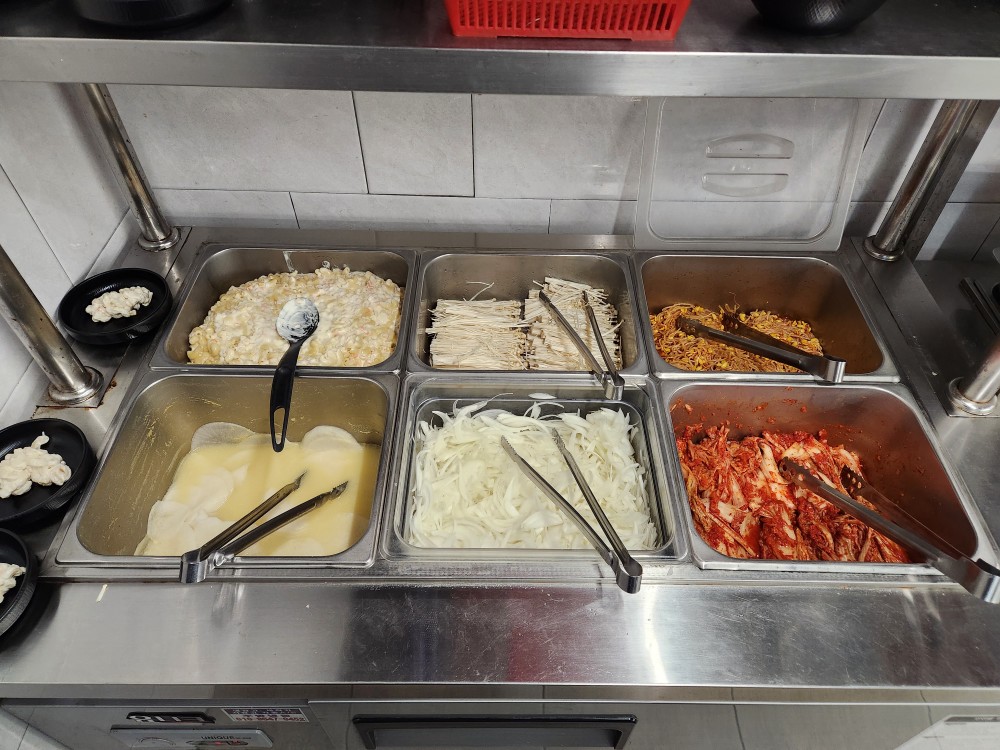 셀프코너반찬들