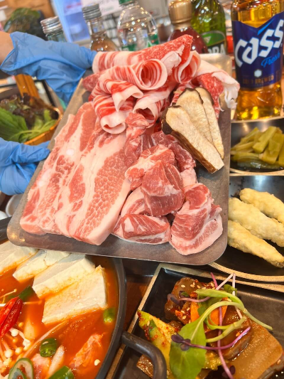 고기모듬과 한상