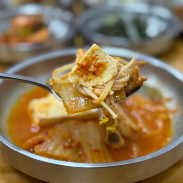 생생정보 장사의 신 등갈비김치찜 음식점