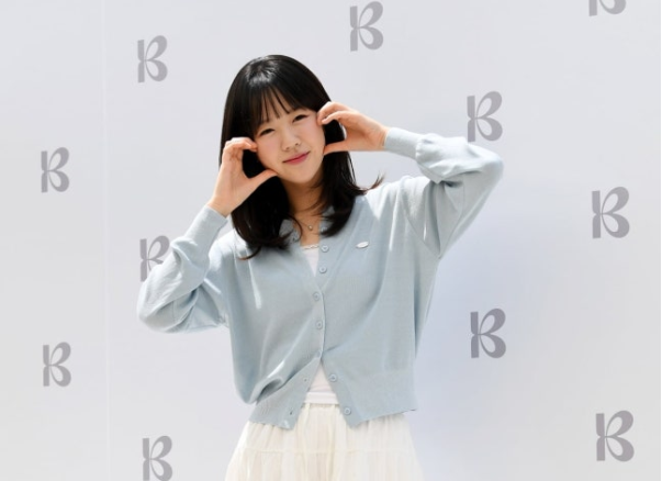 지예은 프로필