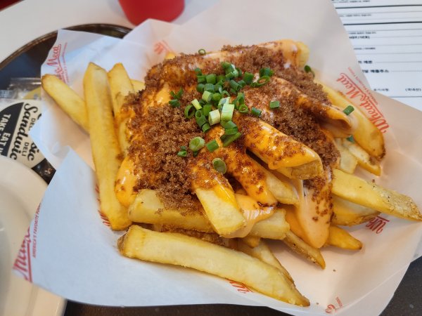 위트앤미트-치폴레프라이즈