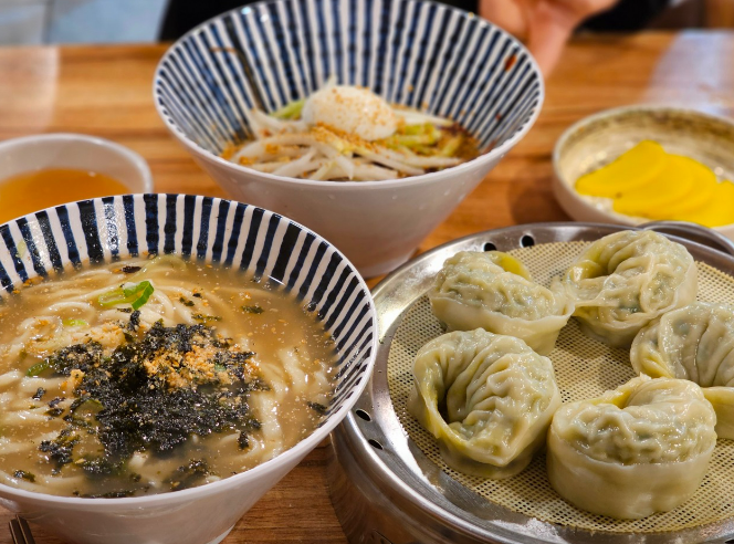 도깨비칼국수-음식사진